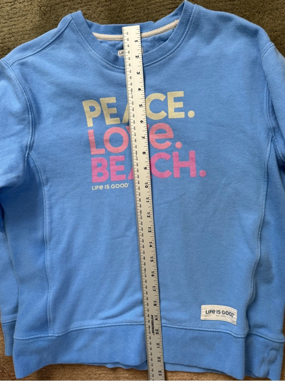 Life Is Good | Simply True Fleece Crew | Peace. Love. Beach. | in size S - Picture 10 of 10
